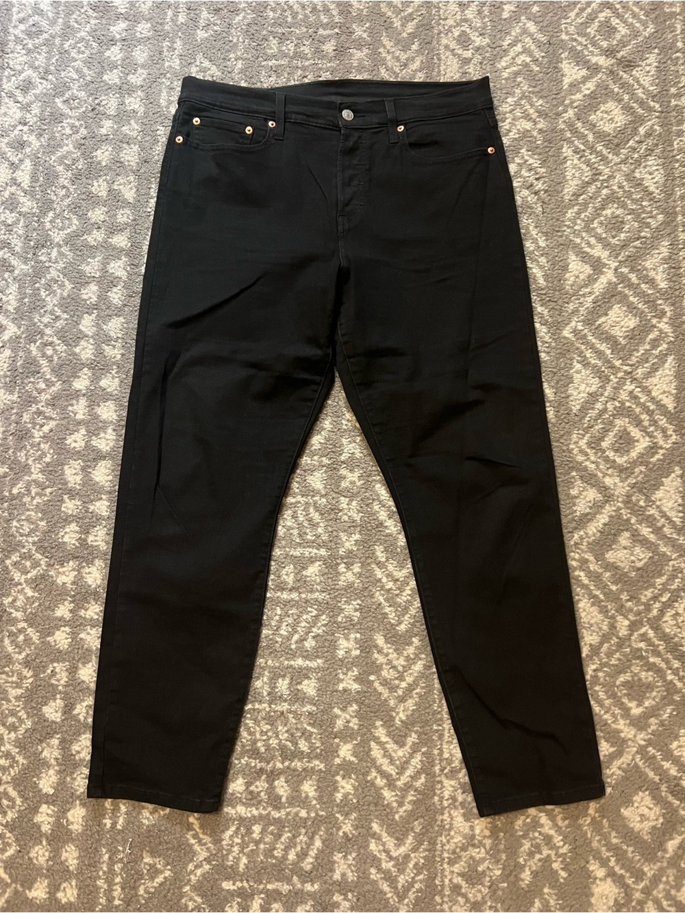 Levi's Women's Slim Straight Jeans — Black size 31 (Y100)